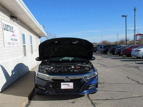Used 2020 Honda Accord EX image 6