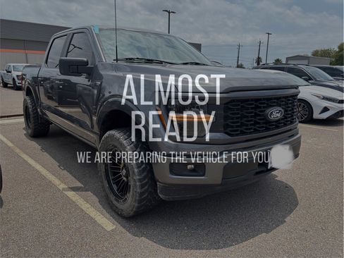 Used 2024 Ford F150 STX RWD image 5