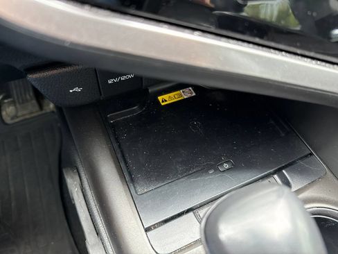 Used 2023 Toyota Camry XSE FWD image 38