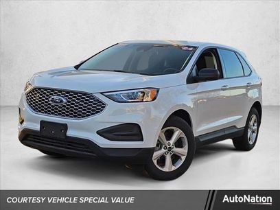 Used 2024 Ford Edge SE
