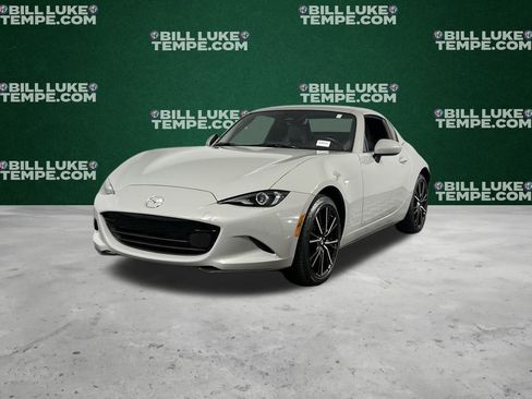 Used 2024 MAZDA MX-5 Miata RF Grand Touring image 3