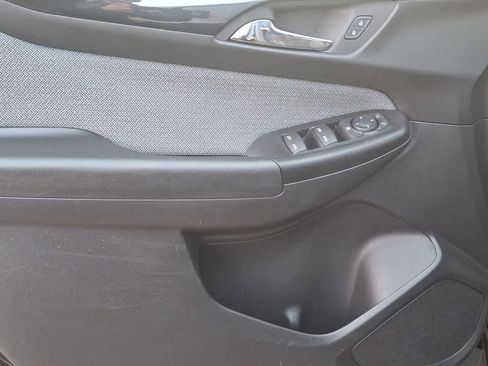 Used 2024 Chevrolet TrailBlazer LT image 16