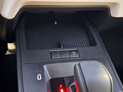 New 2026 Toyota Corolla Cross L image 15