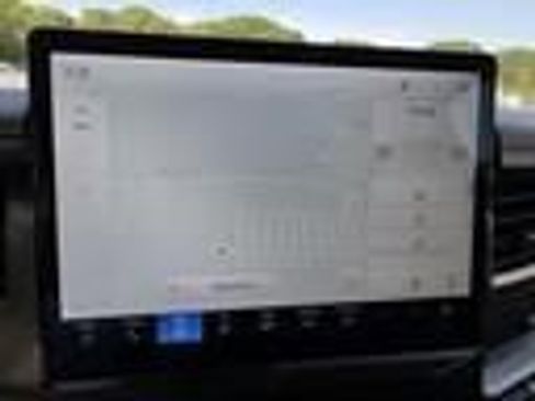 Used 2024 Ford Expedition Max XLT AWD/4WD image 7