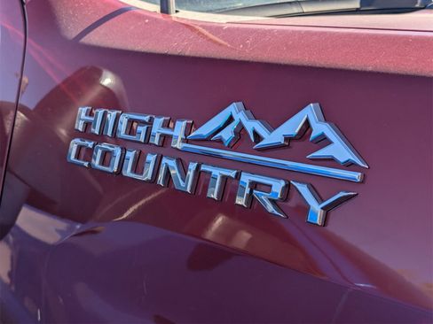 Used 2022 Chevrolet Silverado 2500 High Country image 6