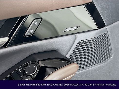 Used 2025 MAZDA CX-30 AWD 2.5 S w/ Premium Package image 25