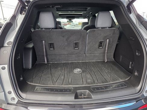 Used 2023 Buick Enclave Essence w/ Experience Buick Package image 28