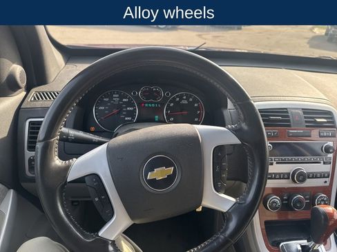 Used 2009 Chevrolet Equinox LT image 18
