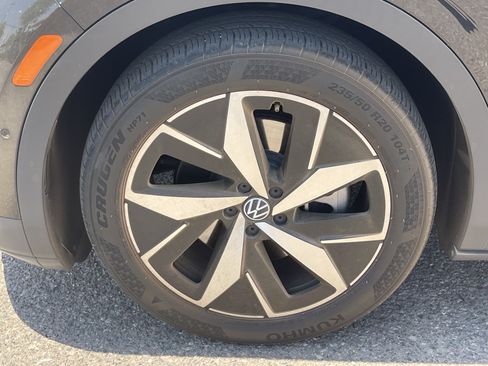 Used 2023 Volkswagen ID.4 Pro S RWD image 8