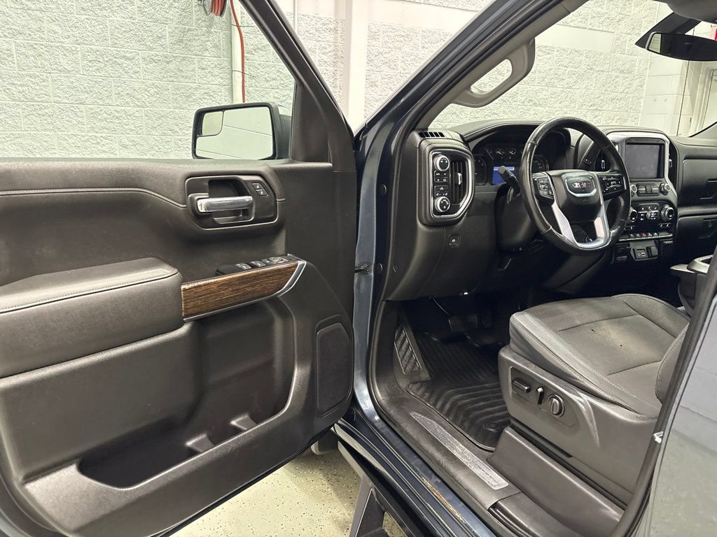 Used 2019 GMC Sierra 1500 SLE w/ Preferred Package AWD/4WD image 15