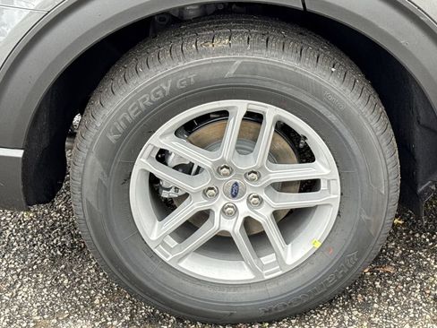 New 2026 Ford Explorer Active w/ Active Comfort Package RWD image 17