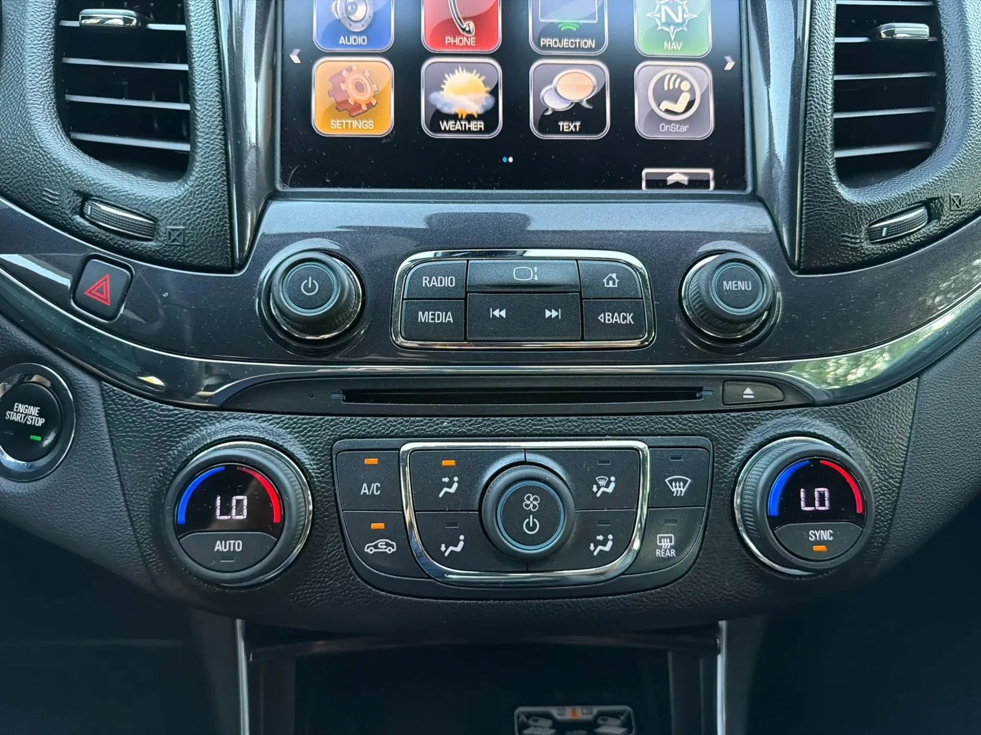 Used 2018 Chevrolet Impala Premier FWD image 20