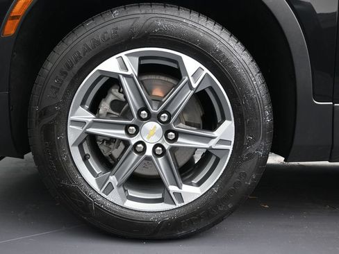 Used 2023 Chevrolet Blazer LT FWD image 10