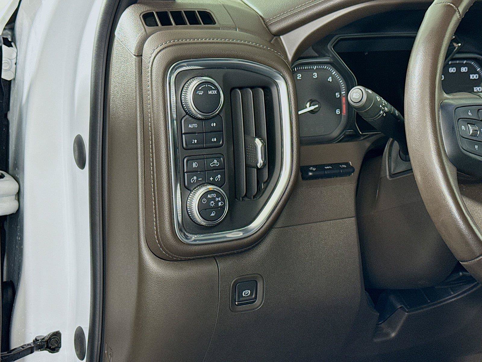 Used 2020 GMC Sierra 1500 Denali w/ Denali Ultimate Package AWD/4WD image 4