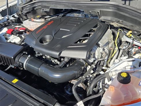 Used 2022 Alfa Romeo Stelvio Sprint image 20