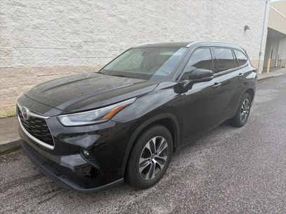 Used 2021 Toyota Highlander XLE