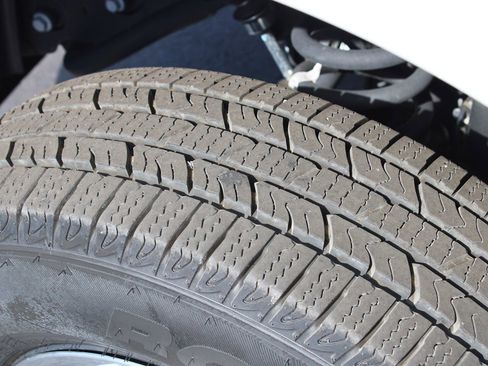 Used 2023 RAM 3500 Tradesman w/ Chrome Appearance Group image 31