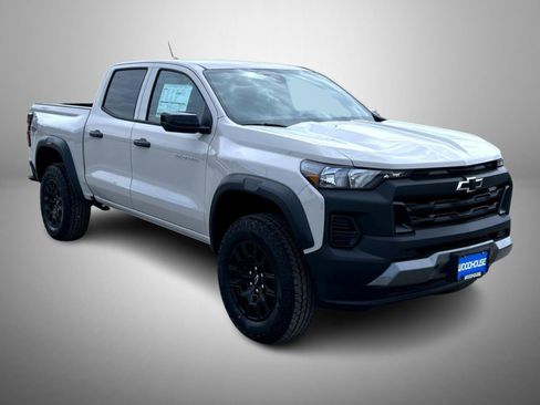 New 2026 Chevrolet Colorado Trail Boss AWD/4WD image 3