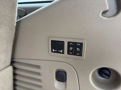 Used 2015 Chevrolet Tahoe LTZ image 27