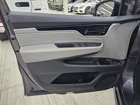 Used 2018 Honda Odyssey Elite image 41