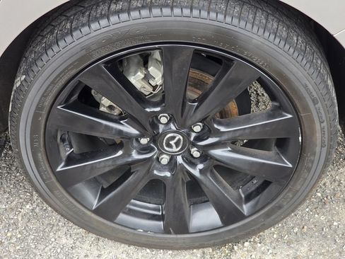 Used 2024 MAZDA MAZDA3 s FWD image 31