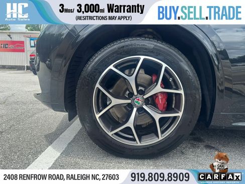 Used 2020 Alfa Romeo Stelvio Ti w/ Active Blind Spot Package AWD/4WD image 10