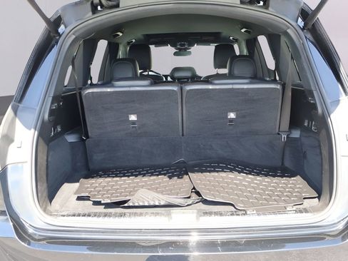 Used 2020 Mercedes-Benz GLS 450 4MATIC image 16
