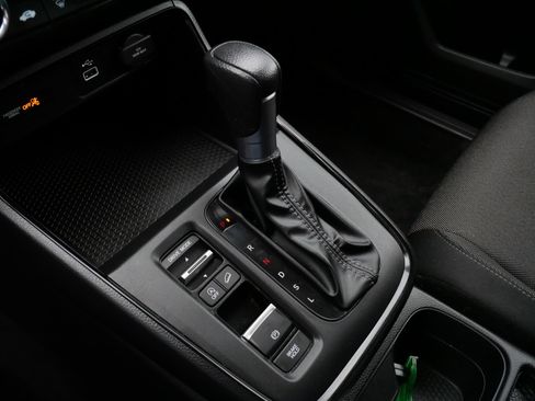 Certified 2025 Honda CR-V LX image 24