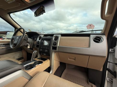 Used 2011 Ford F150 Lariat w/ Lariat Plus Pkg image 21