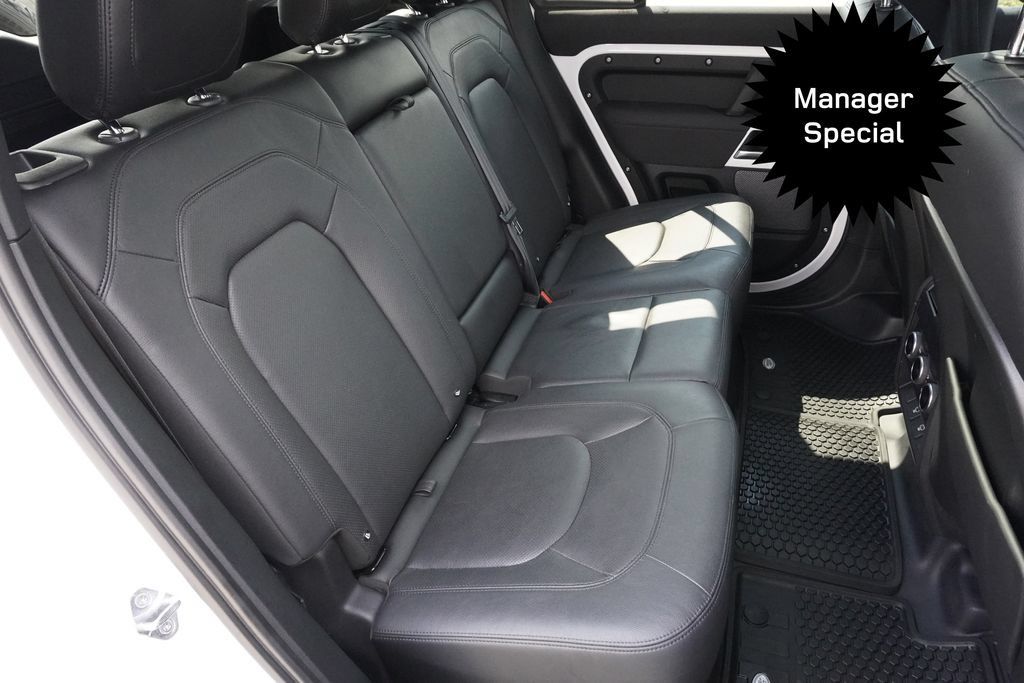 Used 2023 Land Rover Defender 110 S AWD/4WD image 27
