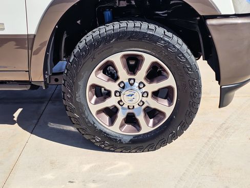 Used 2022 RAM 2500 Limited AWD/4WD image 24