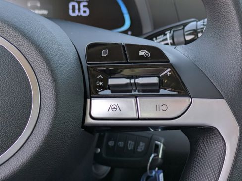 New 2026 Hyundai Elantra SE image 22