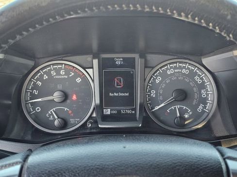 Used 2021 Toyota Tacoma 4x4 Double Cab image 11