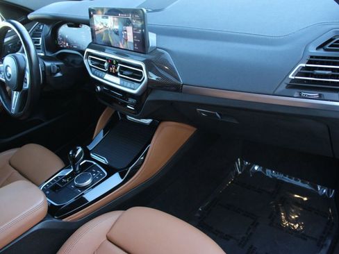 Used 2024 BMW X4 M40i image 35