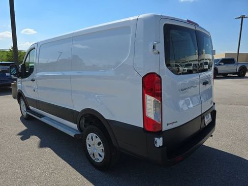 Used 2025 Ford Transit 250 Low Roof w/ Exterior Upgrade Package RWD image 3