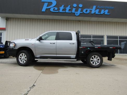 Used 2022 RAM 2500 Big Horn w/ Level A Equipment Group AWD/4WD image 11