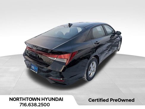 Certified 2023 Hyundai Elantra SE image 14