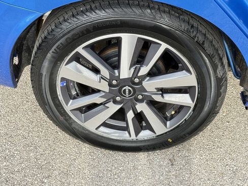 Certified 2023 Nissan Versa SV image 8