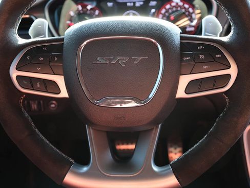 Used 2022 Dodge Challenger SRT Hellcat image 15