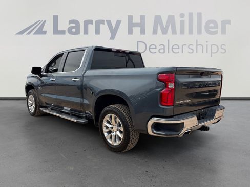 Used 2019 Chevrolet Silverado 1500 LTZ w/ LTZ Texas Edition image 3
