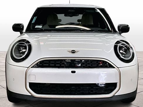 Certified 2025 MINI Cooper S image 3