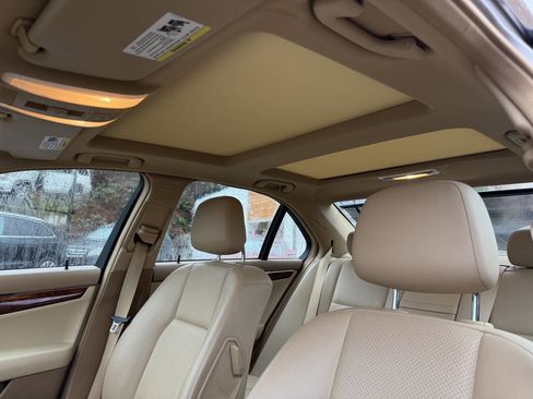 Used 2008 Mercedes-Benz C 300 Sedan image 25