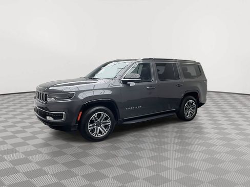 Used 2023 Jeep Wagoneer 4WD w/ Premium Group I image 39