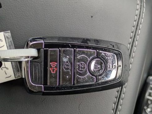 New 2026 Lincoln Corsair Reserve image 26