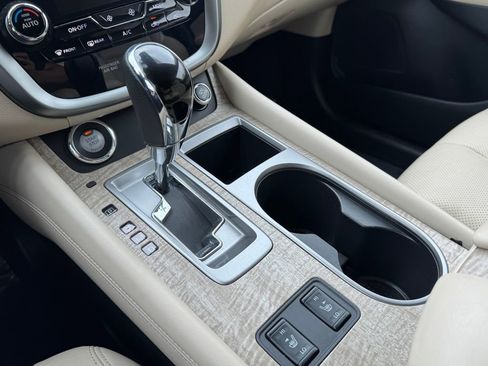 Used 2023 Nissan Murano SL w/ SL Moonroof Package image 14