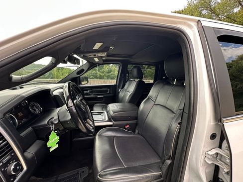 Used 2017 RAM 1500 Limited image 19