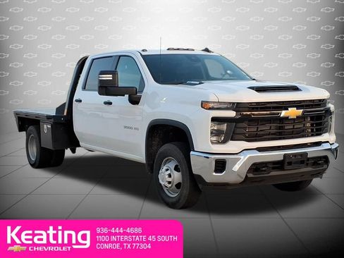 Used 2025 Chevrolet Silverado 3500 W/T w/ WT Convenience Package AWD/4WD image 3