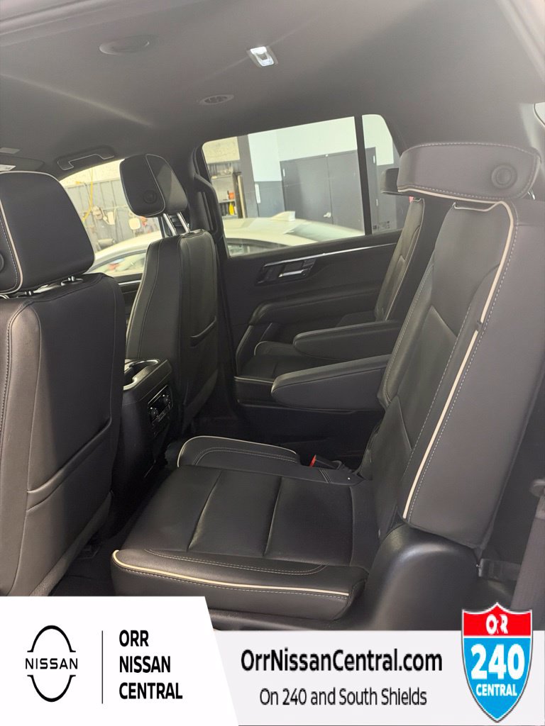 Used 2025 Chevrolet Tahoe Premier RWD image 6