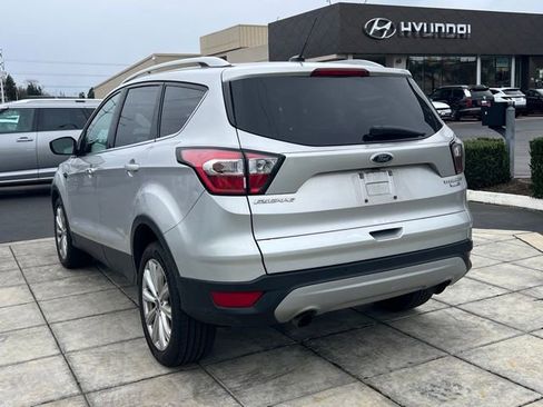 Used 2017 Ford Escape Titanium image 7