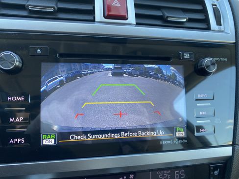 Used 2017 Subaru Outback 2.5i Limited image 32